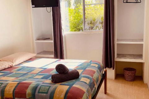 Accommodation At Isa - Accommodation Batemans Bay 4