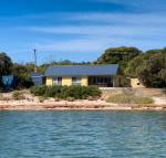 The Beach House - Accommodation Batemans Bay