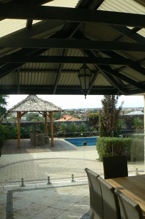 La Mer Home With A Pool - Accommodation Batemans Bay 2