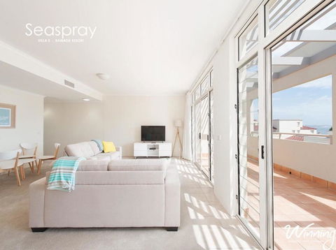 Seaspray Villa 5 - Accommodation Batemans Bay 1