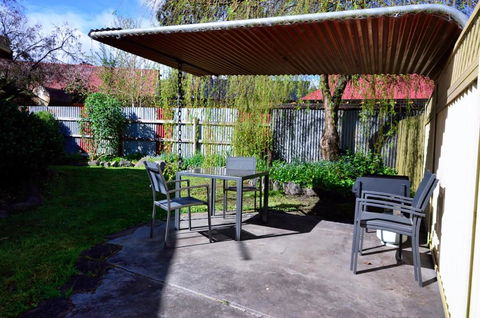 Gellibrand River Gallery Accommodation - Accommodation Batemans Bay 3