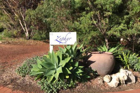 Zephyr Studio - Accommodation Batemans Bay 5