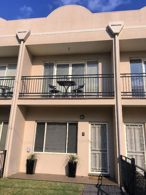 Travers Street Apartment - Accommodation Batemans Bay 4