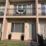 Travers Street Apartment - Accommodation Batemans Bay 0