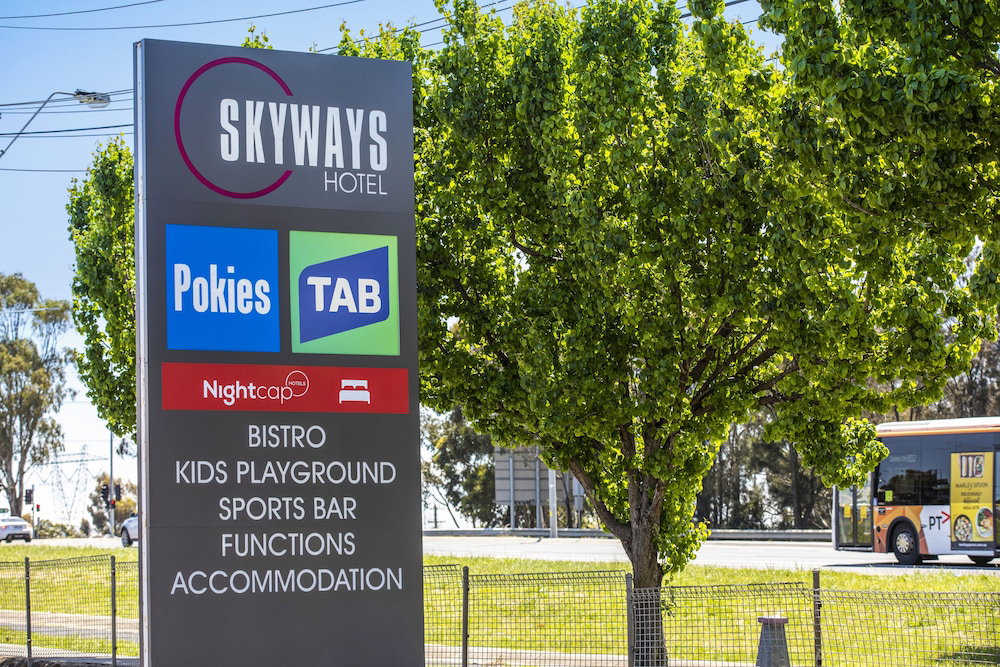 Niddrie North VIC Accommodation Batemans Bay