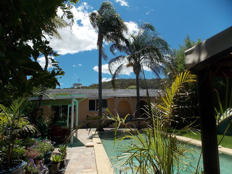 Hidden Oasis - Accommodation Batemans Bay 2