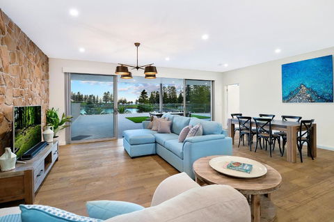 Belle Vue Penthouse At Black Beach - Accommodation Batemans Bay 3