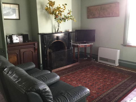 Albion Cottage - Accommodation Batemans Bay 1