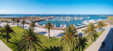 Waterfront Apartments Marinaquays Apt 221 & Apt 234 - Accommodation Batemans Bay 2