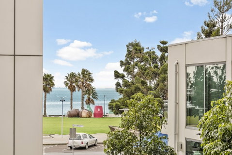 Edgewater 108 - Accommodation Batemans Bay 0