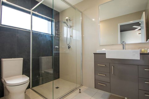 Magnum Serviced Apartments - Accommodation Batemans Bay 6