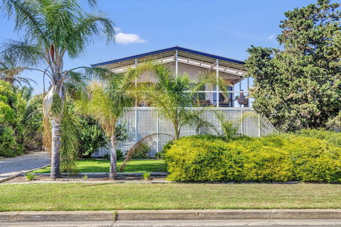 Zephyr Shores - Accommodation Batemans Bay 2