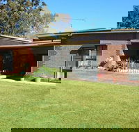 Hilltop Escape BB - Accommodation Batemans Bay