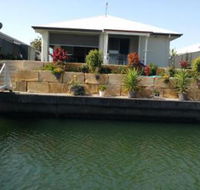 M  Ts Waterfront Bed  Breakfast - Accommodation Batemans Bay