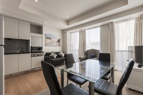 Absolute Collins - Accommodation Batemans Bay 4