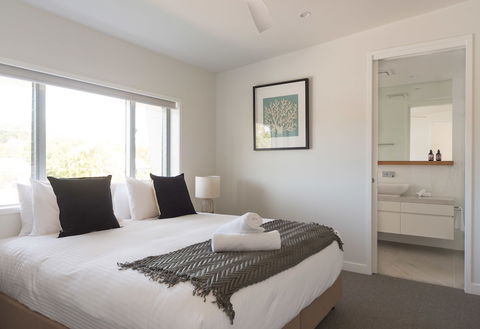 Kaylani Beach Houses - Accommodation Batemans Bay 3