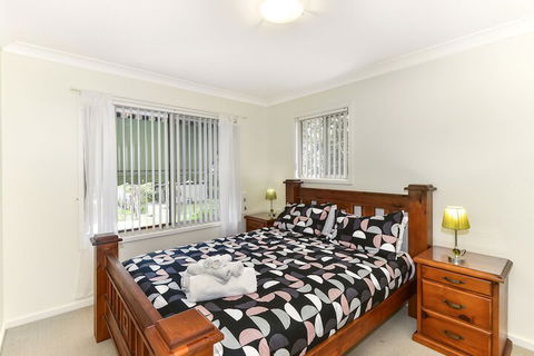 Annes Beach Getaway - Accommodation Batemans Bay 4