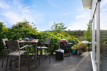 Gables Bend Spa Villa - Accommodation Batemans Bay 6