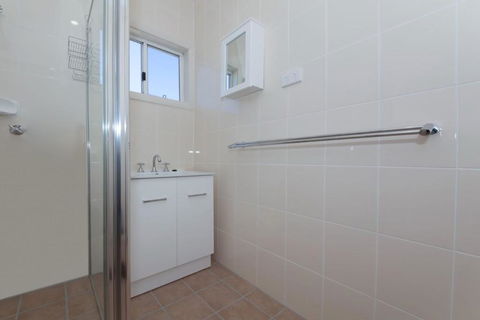 Pacific Units Unit 2 94 Magnus Street - Accommodation Batemans Bay 0