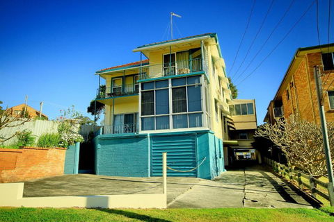 Pacific Units Unit 2 94 Magnus Street - Accommodation Batemans Bay 2