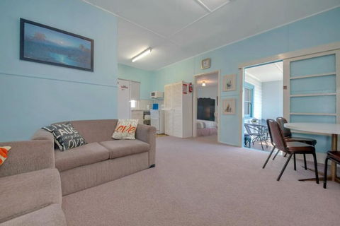 Pacific Units Unit 2 94 Magnus Street - Accommodation Batemans Bay 1
