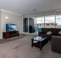 Oasis Unit 3 / 5 Laman Street - Accommodation Batemans Bay