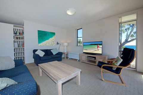 Columbia Unit 3 12 Columbia Close - Accommodation Batemans Bay 2
