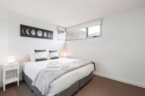 Melbourne Holiday Apartments Williamstown - Accommodation Batemans Bay 6