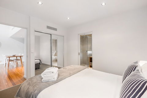 Melbourne Holiday Apartments Williamstown - Accommodation Batemans Bay 3