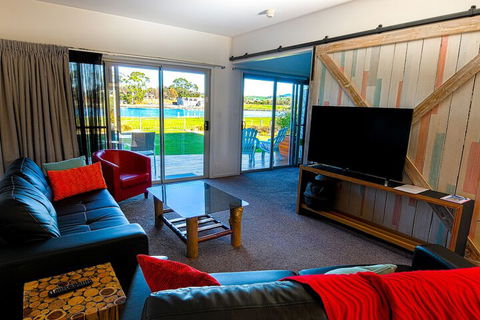 Ulverstone River Edge Apartments - Accommodation Batemans Bay 5