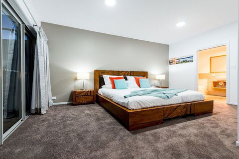 Ulverstone River Edge Apartments - Accommodation Batemans Bay 3