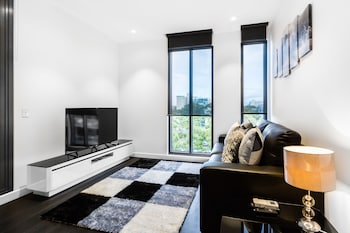 ESTHER, 2BDR South Yarra Apartment - Accommodation Batemans Bay 0