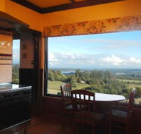 A Cottage with a View at Tudor Ridge