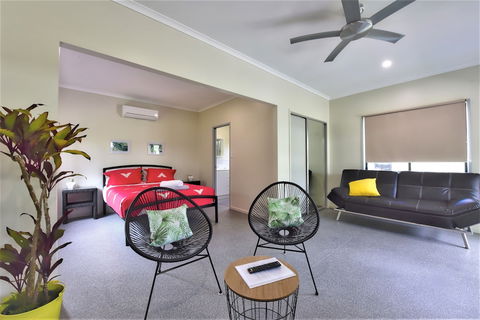 Daintree Peaks ECO Stays - Accommodation Batemans Bay 3