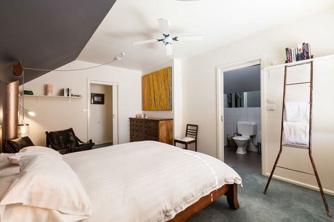 KELLY, 3BDR Northcote House - Accommodation Batemans Bay 6