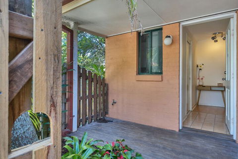 A PERFECT STAY - Mahogany Lodge - Accommodation Batemans Bay 1