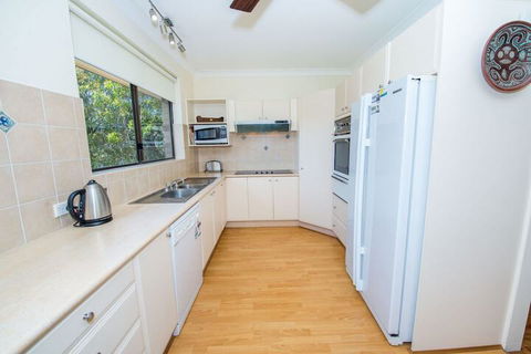 St George Unit 5 - Nelson Bay - Accommodation Batemans Bay 2