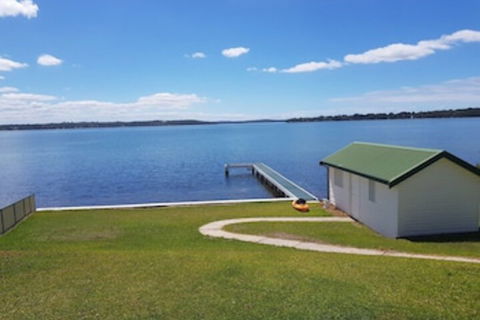 Lake Escape - Lake Macquarie - Accommodation Batemans Bay 0