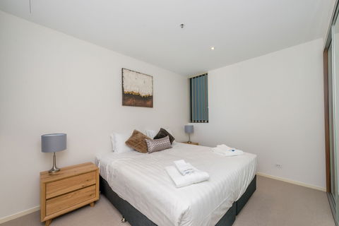 Accommodate Canberra - Manhattan - Accommodation Batemans Bay 1