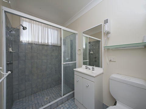 The Breakers 16B Government Road - Accommodation Batemans Bay 3