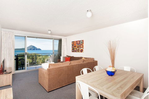 Ocean Shores Unit 10 / 27 Weatherly Close - Accommodation Batemans Bay 3