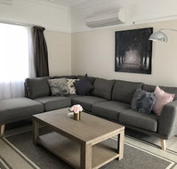 Belle of Bright and Studio - Accommodation Batemans Bay