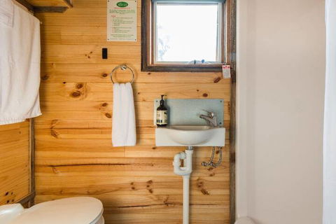 Live Big In The Gurdies Tiny House With A View - Accommodation Batemans Bay 3