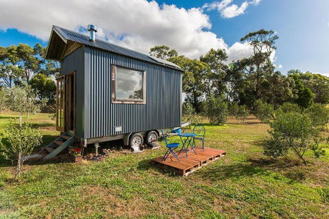 Live Big In The Gurdies Tiny House With A View - Accommodation Batemans Bay 1