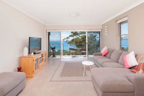 Luskin Lodge Unit 15 / 29 Weatherly Close - Accommodation Batemans Bay 0