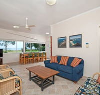 Sandy Shores 18 Corlette Point Road - Accommodation Batemans Bay