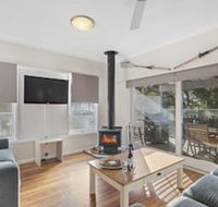 Blue Water 127 Government Road - Accommodation Batemans Bay
