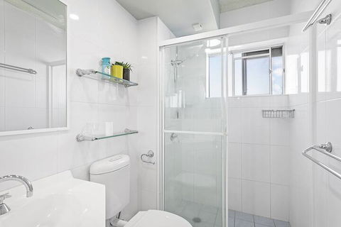 Shoal Bay Road Bella Vista Unit 10 19 - Accommodation Batemans Bay 3
