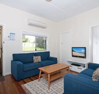 Frangipani 4 Gloucester Street - Accommodation Batemans Bay