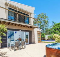 Tomaree Road 58 Shoally Loft - Accommodation Batemans Bay